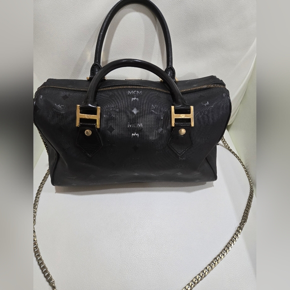 MCM BLACK NYLON BOSTON BAG-AUTHENTIC - Picture 3 of 16